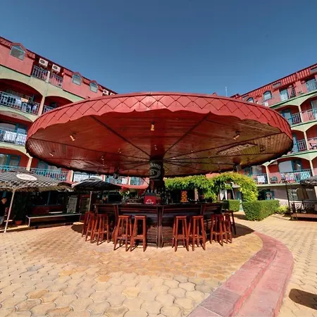Jasmine Club Private Family Studio With Pool View Apartment